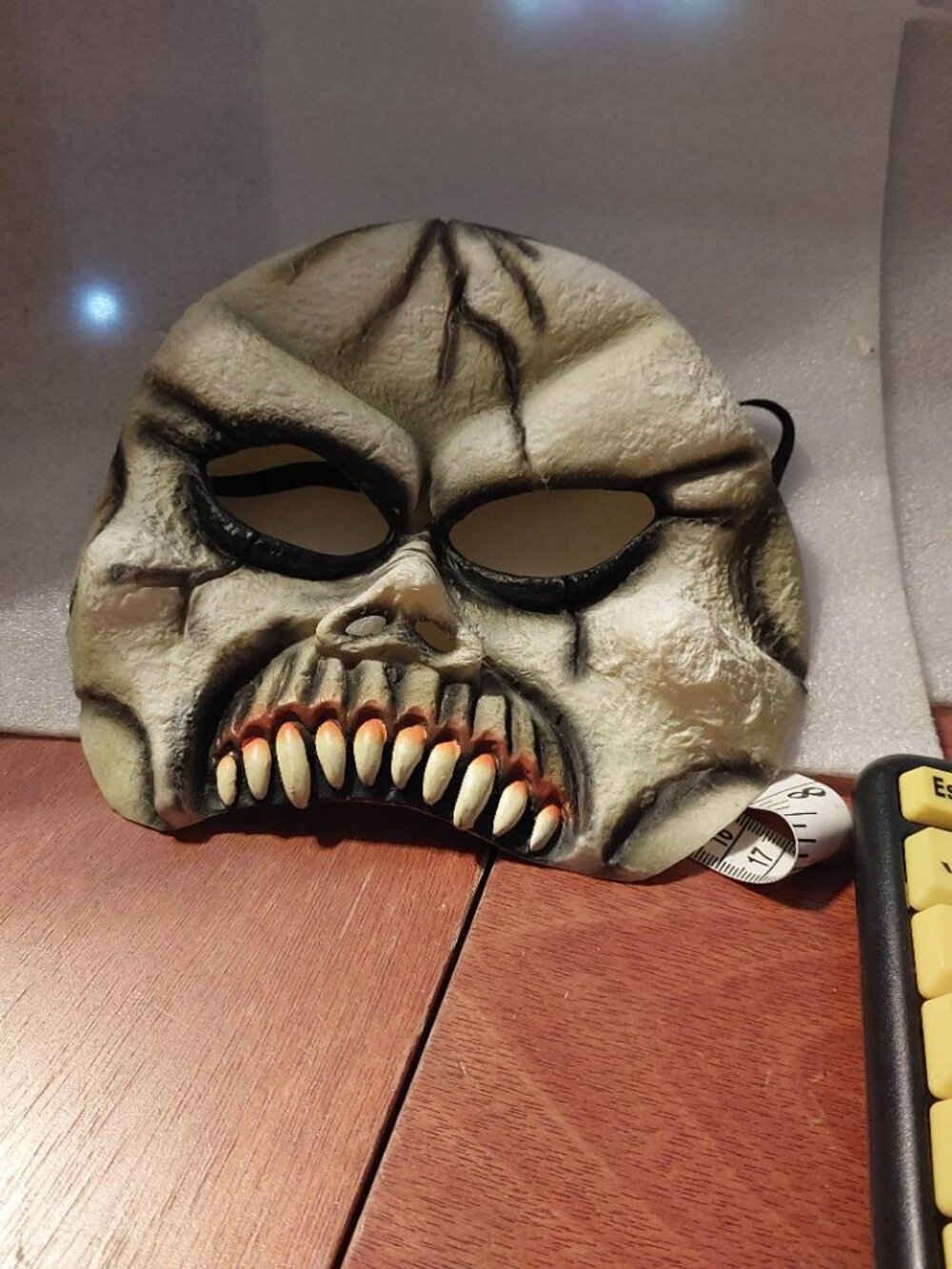 NEW ! Half Face Skeletal Skull Mask Toothy Grin Weathered Bone Colored Texturing